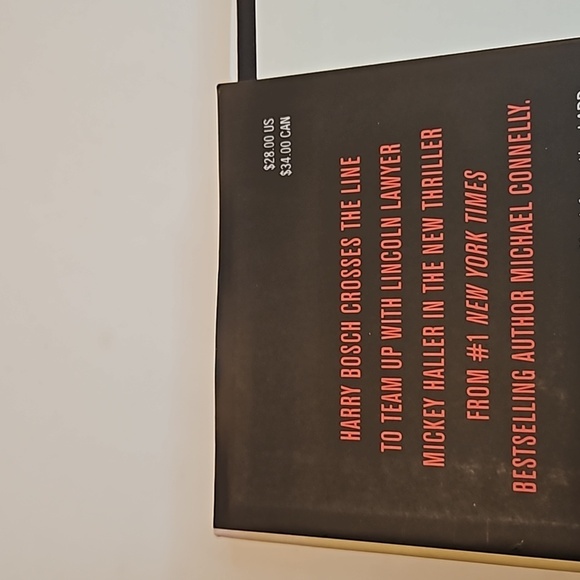 Michael Connelly The Crossing A Bosch Novel 1st Edt. 2015 Hardcover Little Brown - Picture 7 of 17